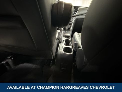 Certified 2022 Chevrolet Trax LT w/ LT Convenience Package image 29