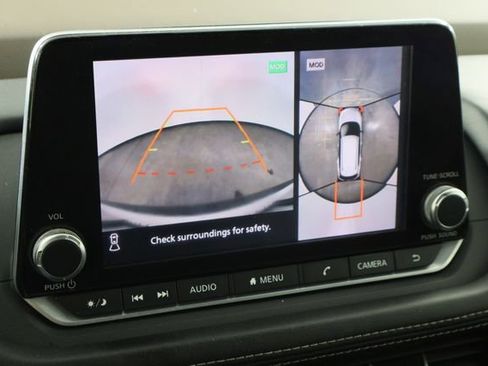 Used 2021 Nissan Rogue SV image 34