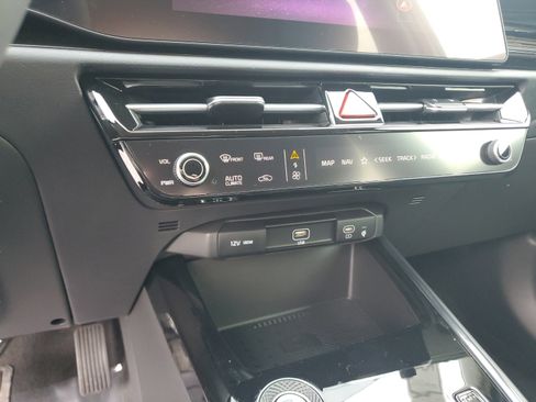New 2026 Kia Niro Wind FWD image 19