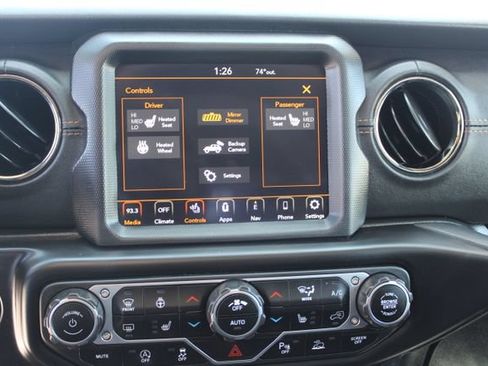 Used 2023 Jeep Wrangler Unlimited Sahara AWD/4WD image 14