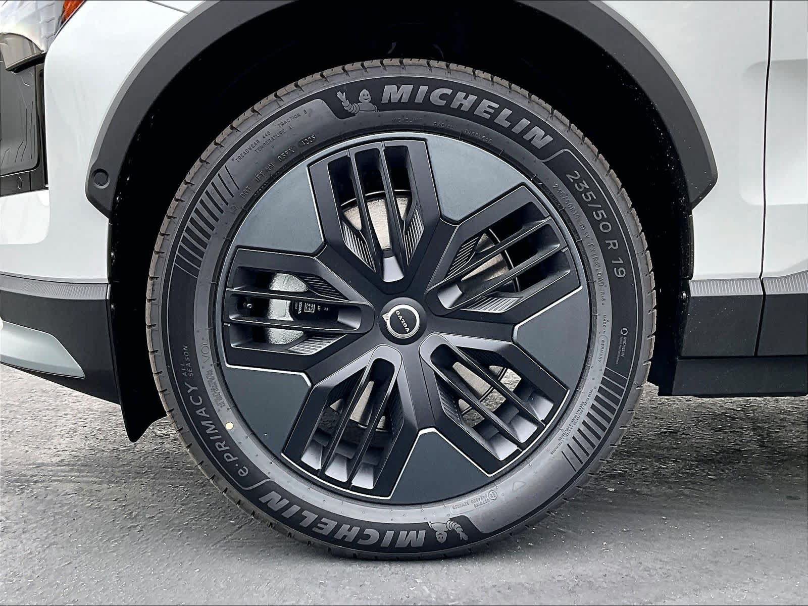 New 2026 Volvo EX30 Cross Country Ultra w/ Protection Package Premier AWD/4WD image 14