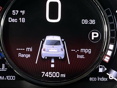 Used 2015 FIAT 500 Abarth w/ Comfort/Convenience Group image 16