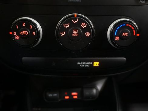 Used 2017 Kia Soul image 15