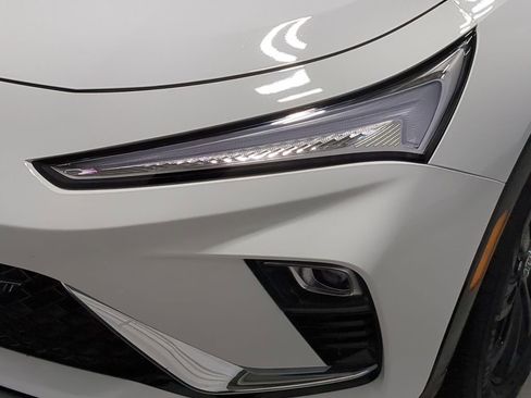 Used 2024 Buick Envista Sport Touring w/ Convenience I Package image 18