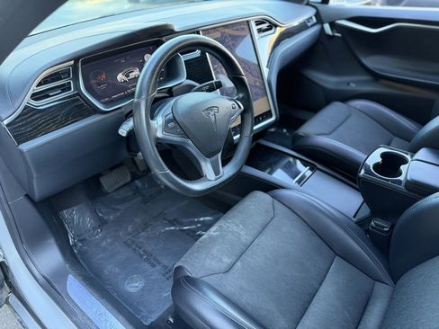 Used 2017 Tesla Model S 75 image 24