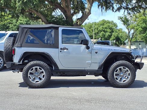 Used 2013 Jeep Wrangler Rubicon w/ PWR Convenience Group AWD/4WD image 3