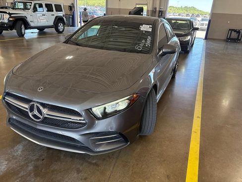 Used 2020 Mercedes-Benz A 35 AMG 4MATIC image 1