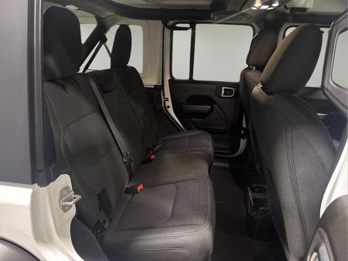 Used 2021 Jeep Wrangler Unlimited Islander image 17