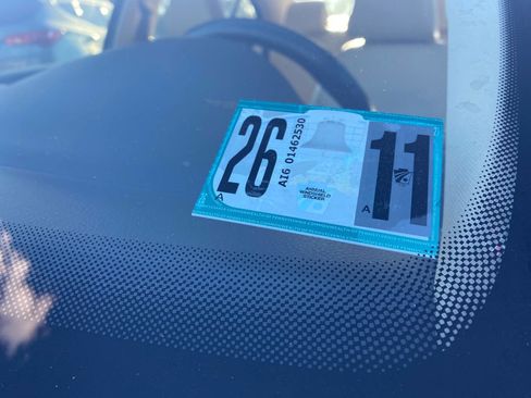 Used 2013 Volkswagen Jetta TDI image 32