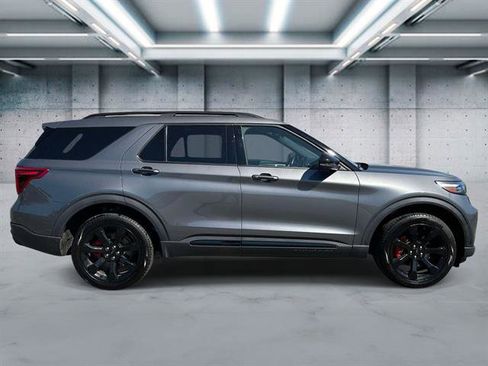 Used 2023 Ford Explorer ST w/ Equipment Group 401A AWD/4WD image 3