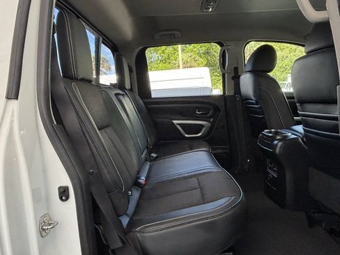 Used 2016 Nissan Titan PRO-4X AWD/4WD image 29