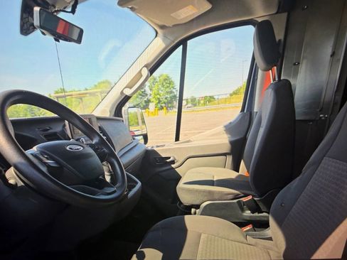 Used 2020 Ford Transit 250 148 High Roof Extended RWD image 5
