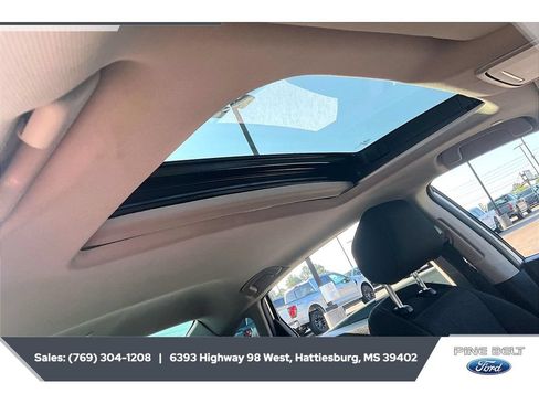 Used 2025 Honda Accord SE image 16