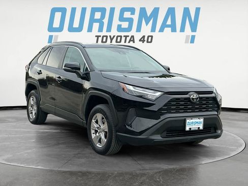 Used 2023 Toyota RAV4 XLE image 1