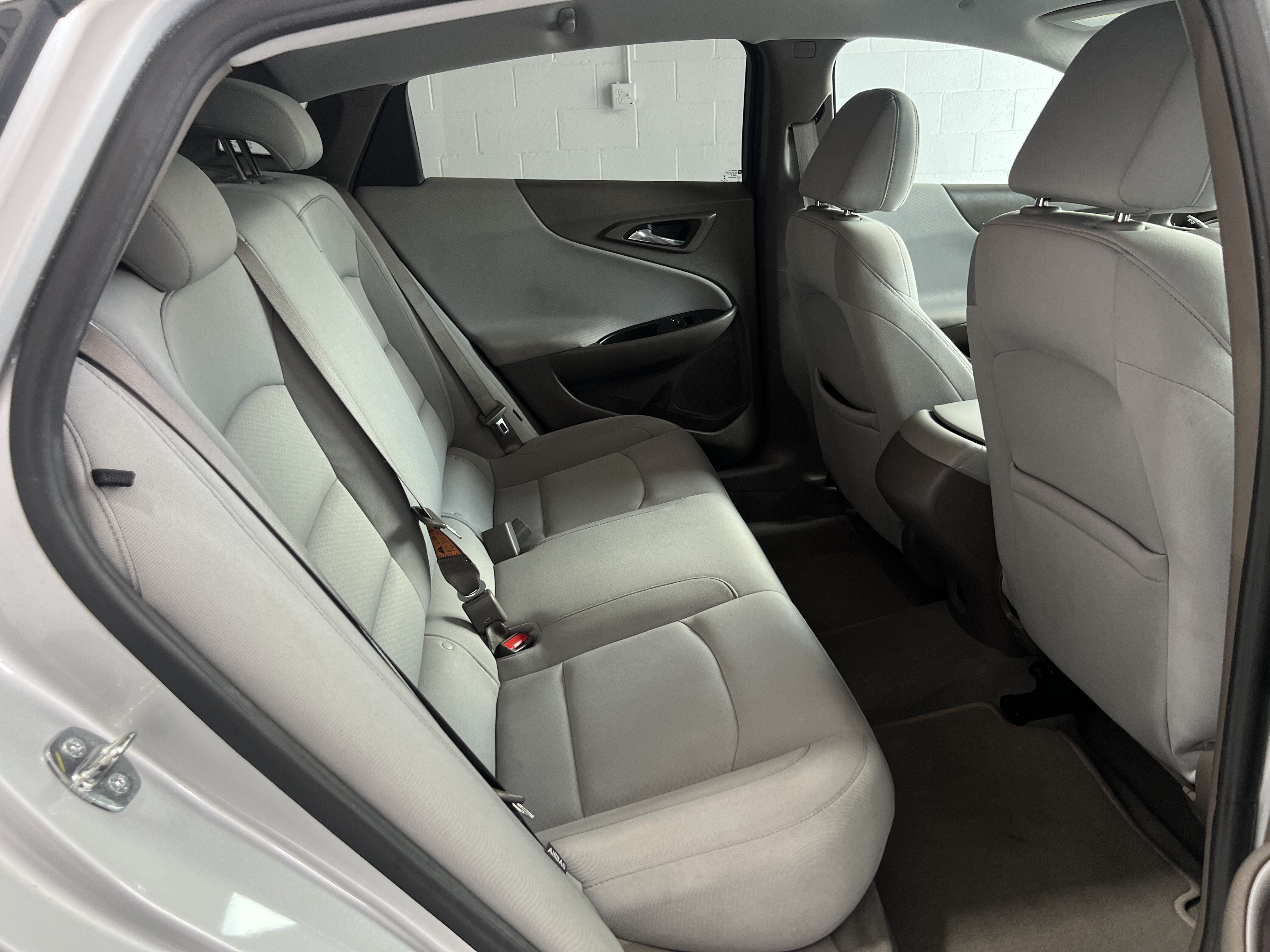 Used 2022 Chevrolet Malibu LS w/ Driver Confidence Package II FWD image 22