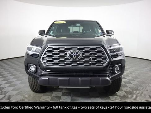 Used 2023 Toyota Tacoma TRD Off-Road AWD/4WD image 12