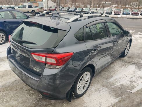 Used 2017 Subaru Impreza 2.0i Premium image 6