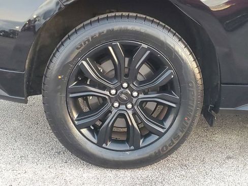 Certified 2022 Ford Edge SE w/ Black Appearance Package image 5