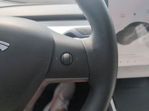 Used 2019 Tesla Model 3 Long Range RWD image 19
