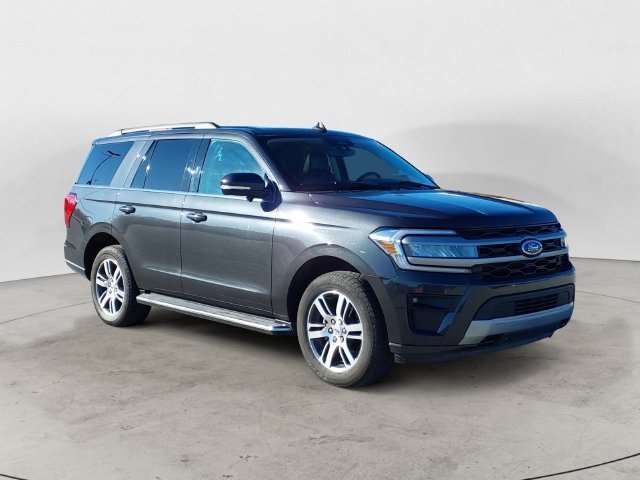 Certified 2023 Ford Expedition XLT AWD/4WD image 3