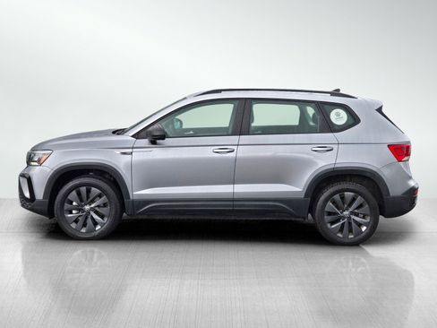Used 2023 Volkswagen Taos S FWD image 7