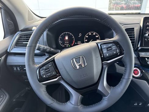 New 2026 Honda Odyssey Elite image 15