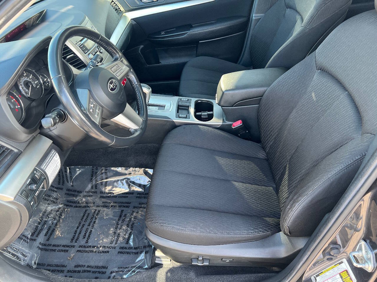 Used 2010 Subaru Outback 2.5i Premium AWD/4WD image 19