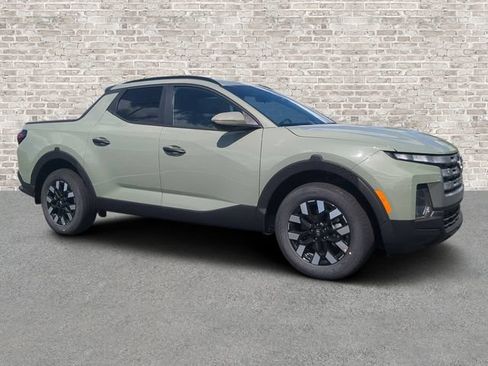 Used 2025 Hyundai Santa Cruz SEL FWD image 1