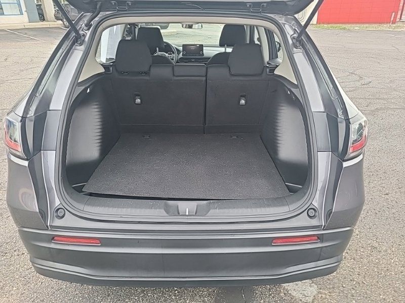 Used 2024 Honda HR-V LX image 10