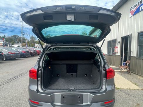 Used 2016 Volkswagen Tiguan SE AWD/4WD image 8