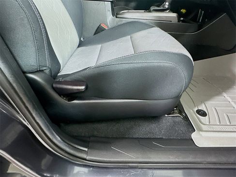 Used 2023 Toyota Tacoma TRD Sport image 22