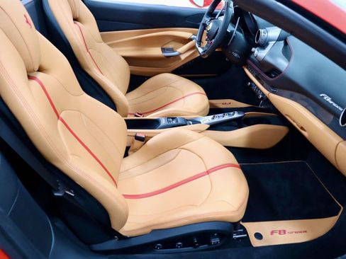 Used 2022 Ferrari F8 Tributo RWD image 16