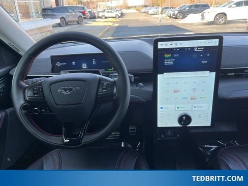 Used 2025 Ford Mustang Mach-E Premium w/ Sport Appearance Package image 17