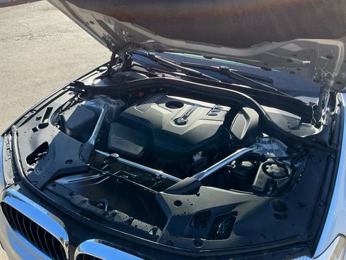 Used 2019 BMW 530i w/ Convenience Package image 24