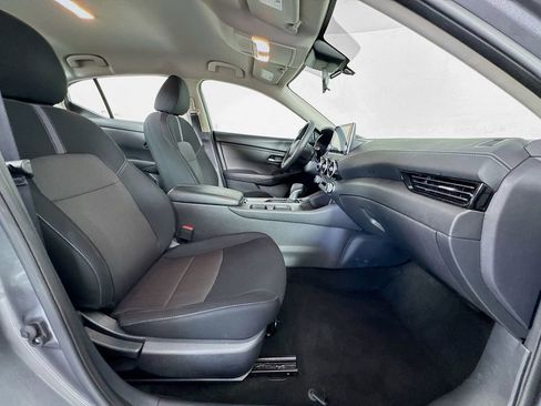 Used 2024 Nissan Sentra SV image 28