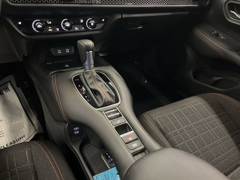 Used 2026 Honda HR-V Sport image 22