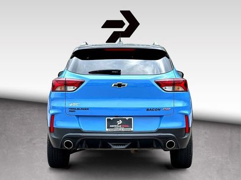 Used 2023 Chevrolet TrailBlazer RS w/ Sun and Liftgate Package AWD/4WD image 7