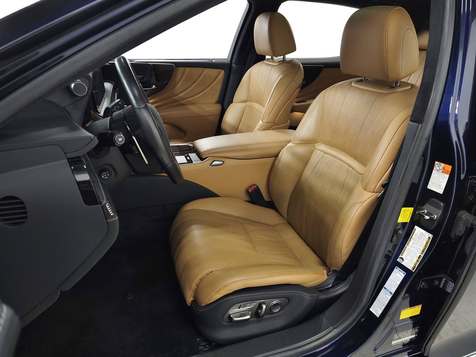 Used 2021 Lexus LS 500 AWD w/ Interior Upgrade Package image 17