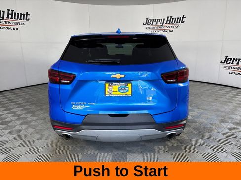 Used 2025 Chevrolet Blazer LT AWD/4WD image 7