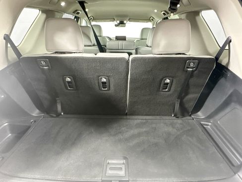 Used 2025 Honda Pilot EX-L image 28