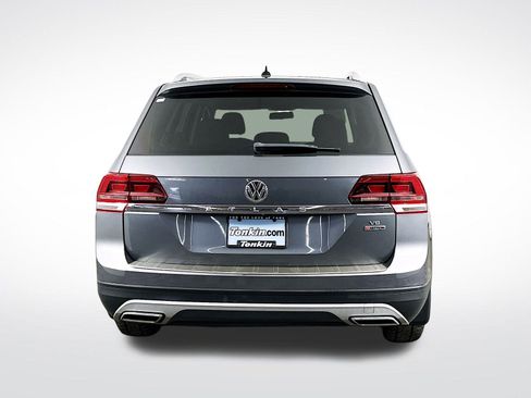 Used 2018 Volkswagen Atlas Launch Edition image 7