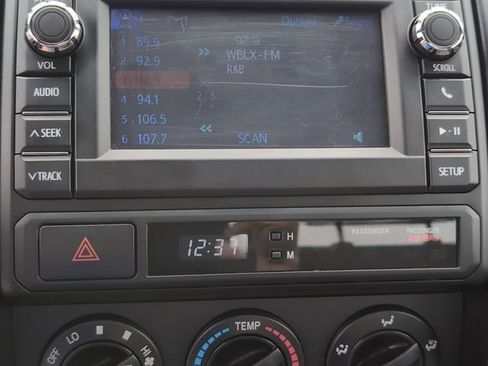 Used 2013 Toyota Tacoma 2WD Regular Cab image 18