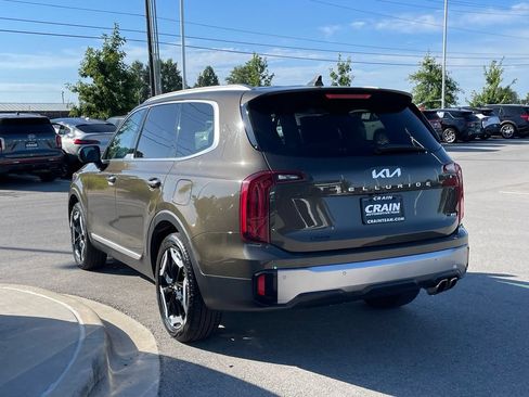 Certified 2025 Kia Telluride S AWD/4WD image 5