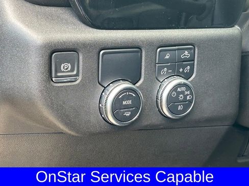 Used 2025 GMC Sierra 1500 SLT image 36