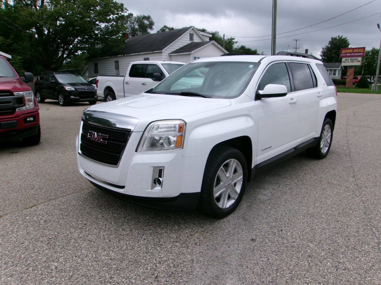 Used 2011 GMC Terrain SLE w/ Convenience Package AWD/4WD image 1