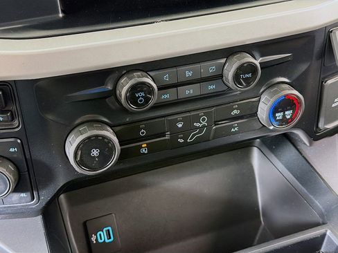Used 2024 Ford F250 XLT w/ FX4 Off-Road Package image 29