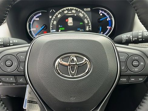 New 2025 Toyota RAV4 XLE Premium image 8