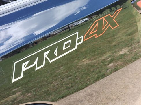 New 2025 Nissan Frontier PRO-4X image 11