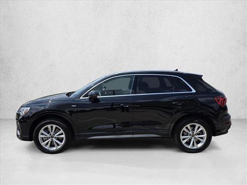 Certified 2025 Audi Q3 2.0T Premium w/ Convenience Package AWD/4WD image 8