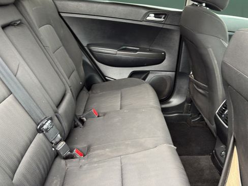 Used 2017 Kia Sportage LX AWD/4WD image 22